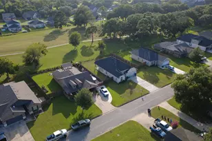 439 S Amherst Dr, West Columbia, TX 77486 - Photo 26