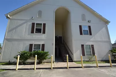 304 Dell Court #7, Houston, TX 77009 - Photo 8