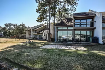 4002 Knollcrest Drive, Montgomery, TX 77356 - Photo 2