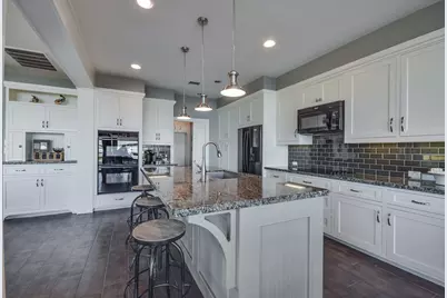 4002 Knollcrest Drive, Montgomery, TX 77356 - Photo 12