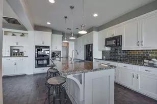4002 Knollcrest Dr, Montgomery, TX 77356 - Photo 12