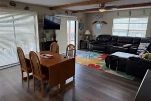 1222 Oahu Dr, Galveston, TX 77554 - Photo 10