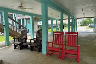 1222 Oahu Dr, Galveston, TX 77554 - Photo 4