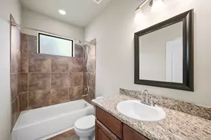 2709 Kentucky Ave, League City, TX 77573 - Photo 6