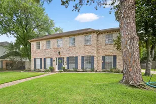 11103 Holly Springs Dr, Houston, TX 77042 - Photo 34