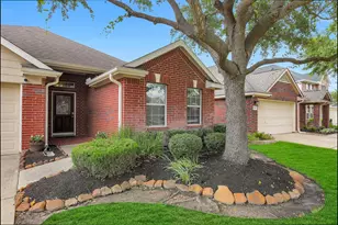 13522 Northsun Ln, Cypress, TX 77429 - Photo 2