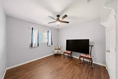 5330 Chasewood Drive, Bacliff, TX 77518 - Photo 20