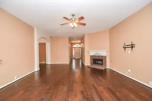 9004 Sunrise Trail, Pearland, TX 77584 - Photo 8