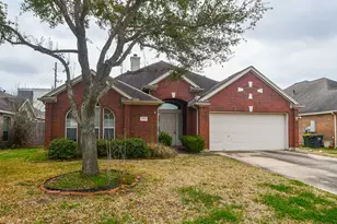 9004 Sunrise Trail, Pearland, TX 77584 - Photo 2