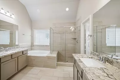 9628 Cambridge Manor Lane, Houston, TX 77045 - Photo 8