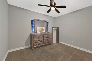 3018 Windy Royal Dr, Houston, TX 77045 - Photo 10