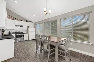 3018 Windy Royal Dr, Houston, TX 77045 - Photo 6