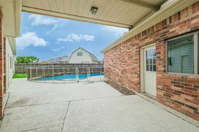 6811 Gonzales Point, Manvel, TX 77578 - Photo 24