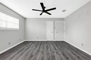 13003 Frank Ln, Stafford, TX 77477 - Photo 20