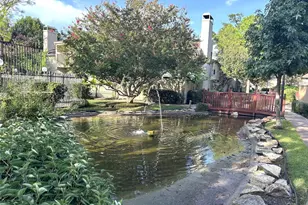 9323 Pagewood Ln, Houston, TX 77063 - Photo 32