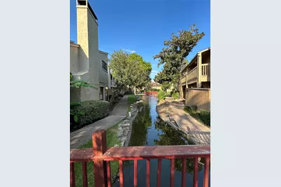 9323 Pagewood Lane, Houston, TX 77063 - Photo 30