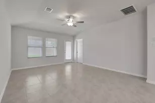 18564 Meadow Point Ln, Conroe, TX 77316 - Photo 10
