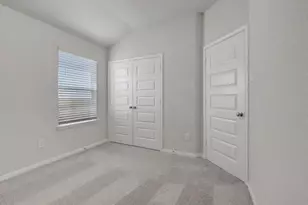 18564 Meadow Point Ln, Conroe, TX 77316 - Photo 14