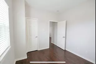 920 W 26th St, Houston, TX 77008 - Photo 32