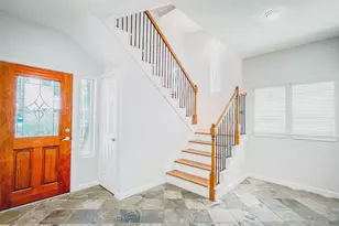 920 W 26th St, Houston, TX 77008 - Photo 4