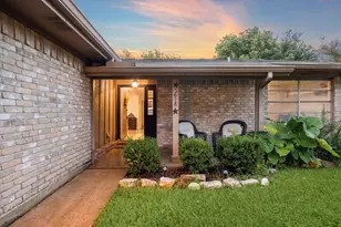 5618 Village Way Dr., Katy, TX 77493 - Photo 2