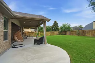 19011 Cove Forest Ln, Cypress, TX 77433 - Photo 38
