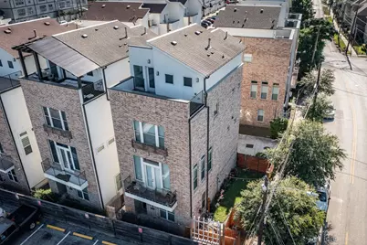 1028 Patterson, Houston, TX 77007 - Photo 2