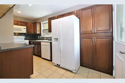 6611 Wayne Johnson Avenue, Hitchcock, TX 77563 - Photo 6