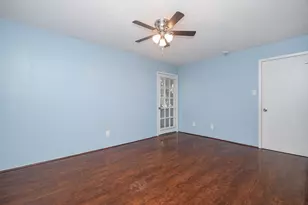10603 S Wilcrest Dr, Houston, TX 77099 - Photo 26