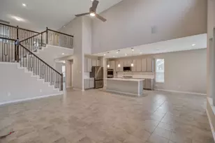 14102 Spring Birch, Pearland, TX 77584 - Photo 4