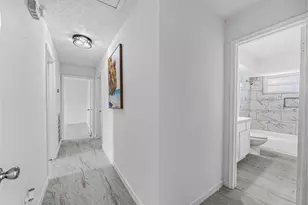 12723 Club Ln, Houston, TX 77099 - Photo 16