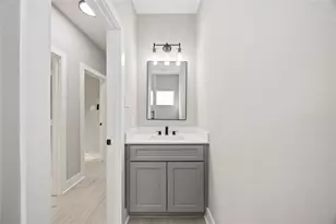 5827 Polly St, Houston, TX 77016 - Photo 20