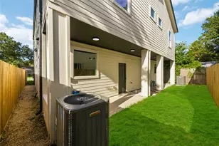 5827 Polly St, Houston, TX 77016 - Photo 22