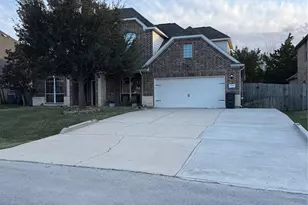 13859 Shoreline Dr, Willis, TX 77318 - Photo 2