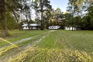 877 County Road 6474 Ashley Dr, Dayton, TX 77535 - Photo 10