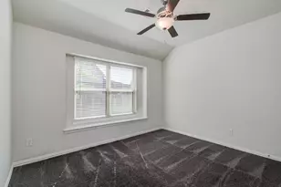 1011 Veer Dr, Crosby, TX 77532 - Photo 12