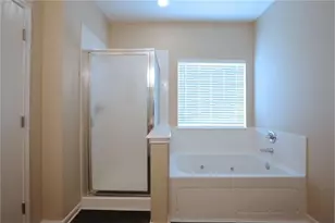 3126 Richland Spring Ln, Sugar Land, TX 77479 - Photo 4