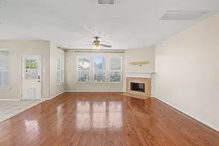 7527 Trail Hollow, Missouri City, TX 77459 - Photo 8