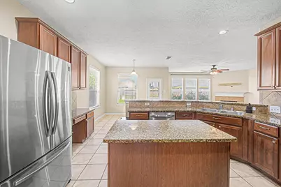 7527 Trail Hollow, Missouri City, TX 77459 - Photo 14