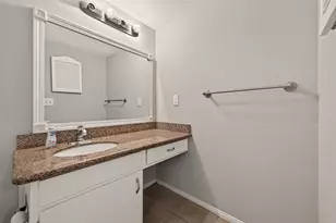 14715 Barryknoll Ln, Houston, TX 77079 - Photo 28