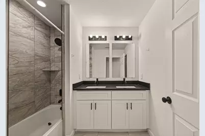 4302 Hirsch Road #B, Houston, TX 77026 - Photo 12