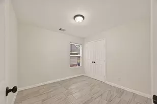 4302 Hirsch Rd, Houston, TX 77026 - Photo 14