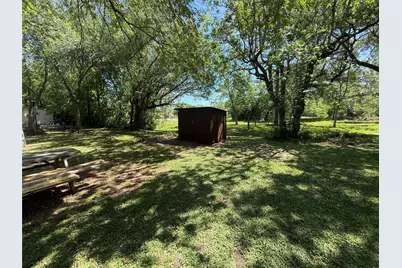 155 County Road 133, Alvin, TX 77511 - Photo 16