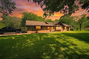 155 County Rd 133, Alvin, TX 77511 - Photo 1