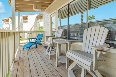 9D Dana Drive, Galveston, TX 77554 - Photo 4