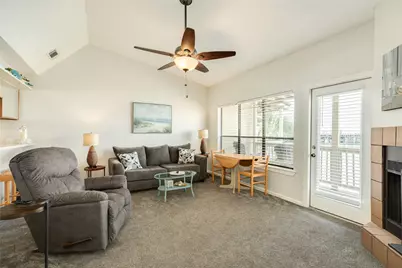 9D Dana Drive, Galveston, TX 77554 - Photo 6