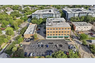 3401 Louisiana Street #202, Houston, TX 77002 - Photo 2