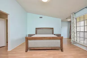 800 Country Pl Dr, Houston, TX 77079 - Photo 16