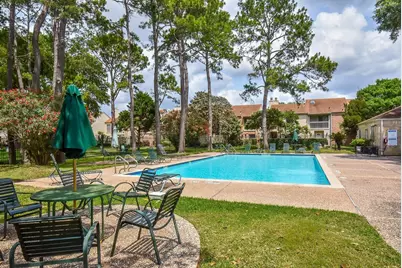 800 Country Place Drive #101, Houston, TX 77079 - Photo 32