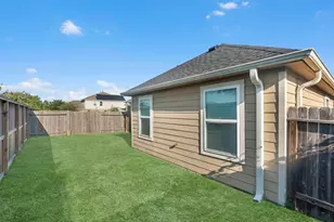 2136 Pacific Loon Ln, Conroe, TX 77385 - Photo 24